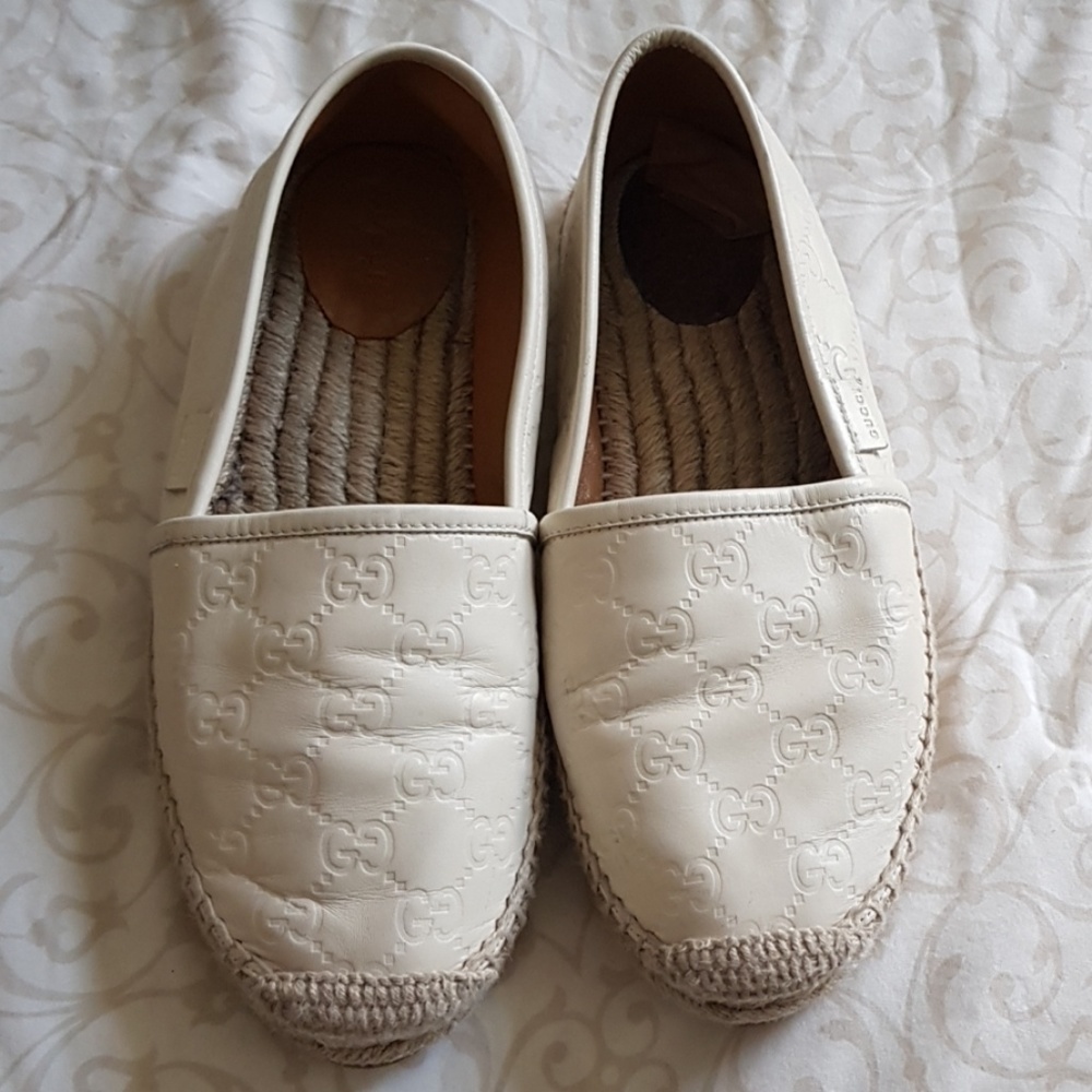 Gucci shoes/ flats